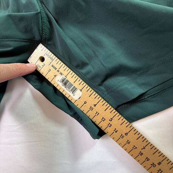 Fabletics The One Lined 5” Shorts Men’s Pine Shadow Green Size S NWOT - Picture 8 of 12